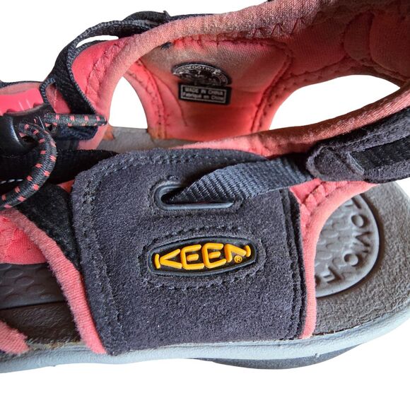 KEEN Whisper Waterproof Shadow Rose Sandal 7 - Picture 14 of 15